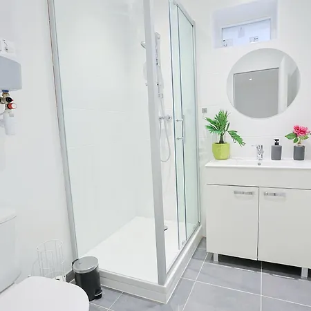 Le 11 - T2 Cosy Avec Cour Privative